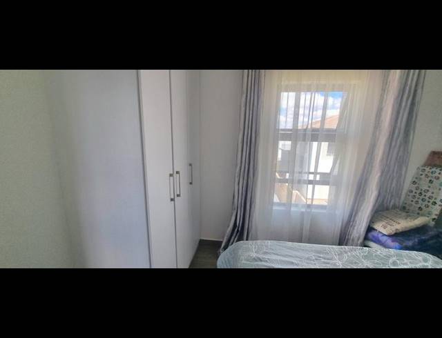 3 BEDROOM HOUSE FOR SALE IN THATCHFIELD